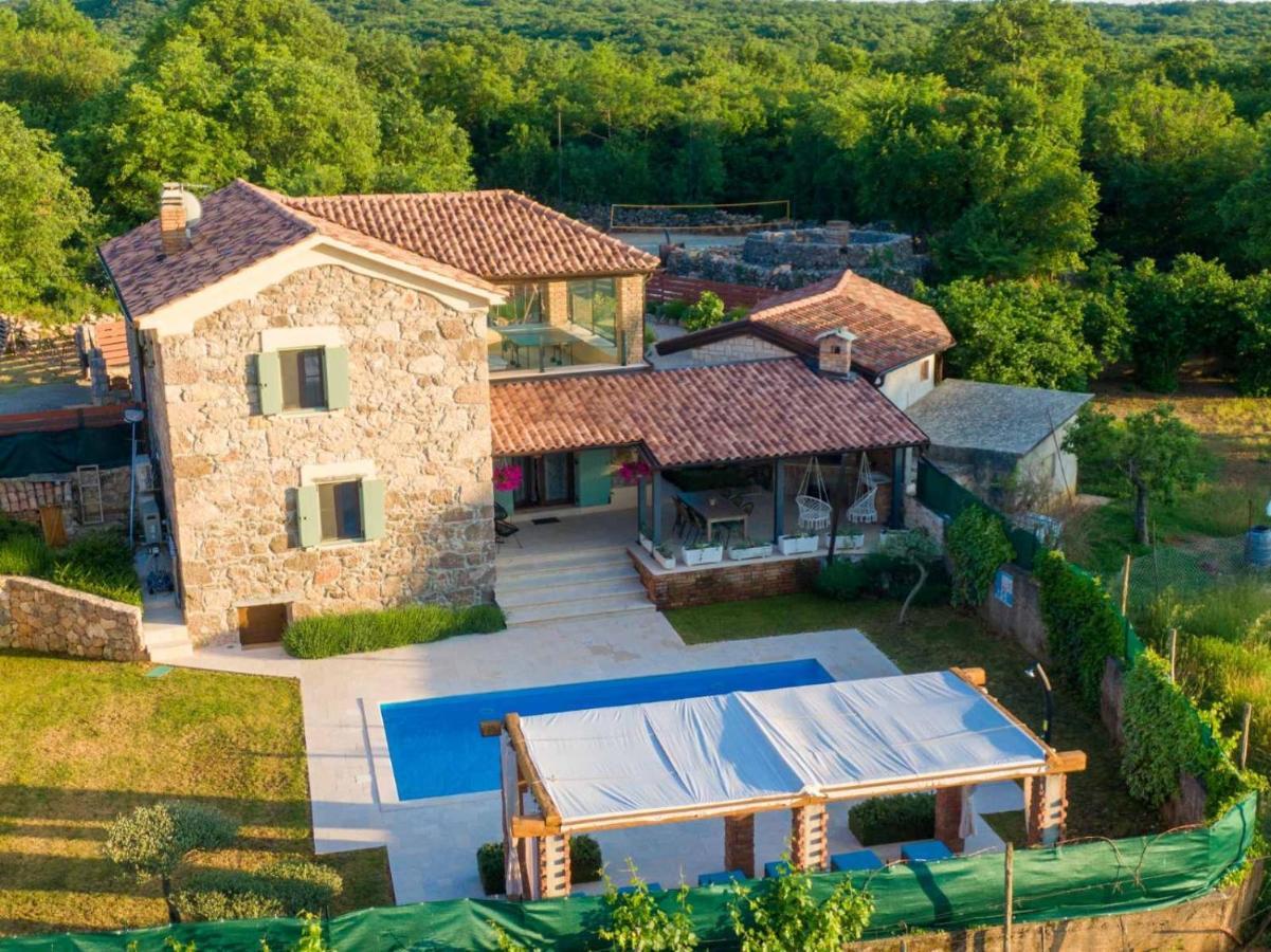 Villa Campiello Heated Pool Vrbnik Exterior foto