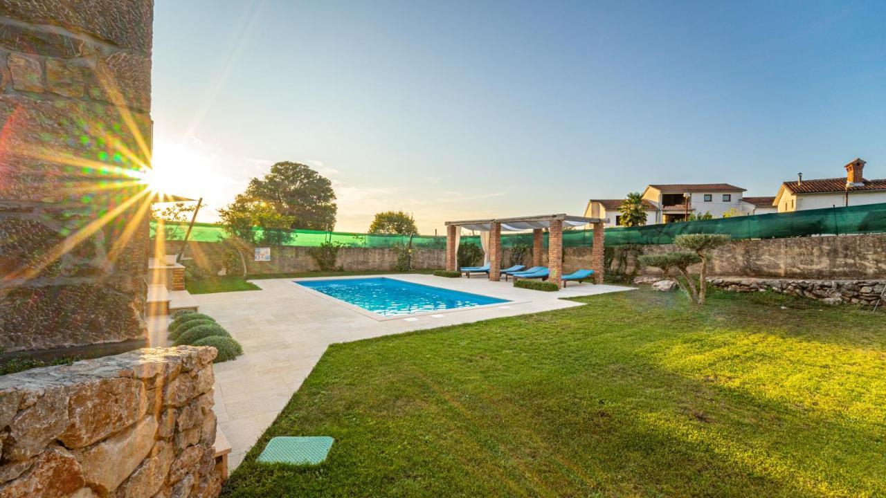 Villa Campiello Heated Pool Vrbnik Exterior foto